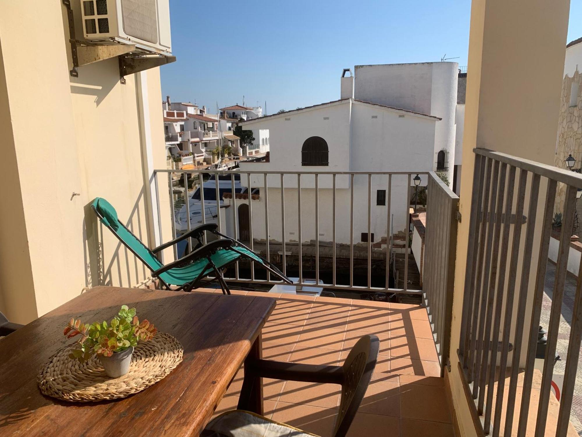 Waterside Apartment - Two Bedroom Empuriabrava Exterior foto